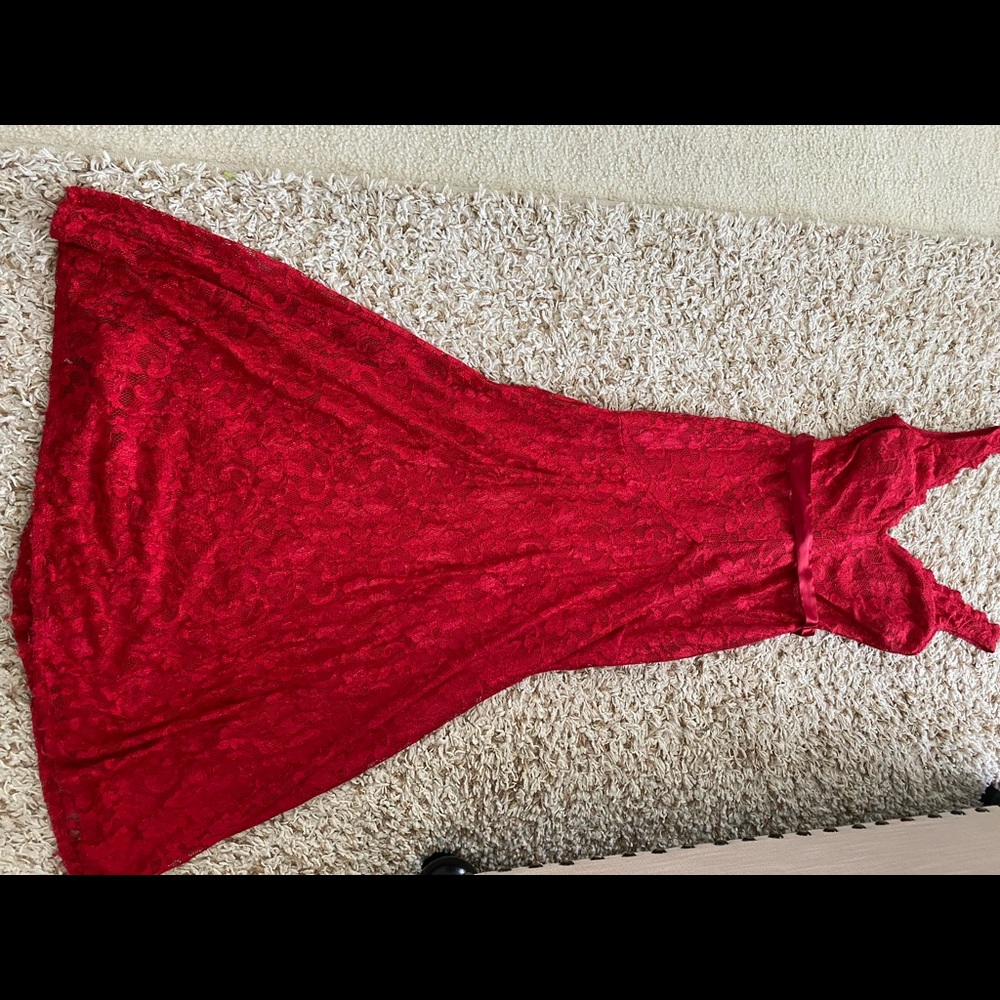 Red Prom dress 💃🏻
